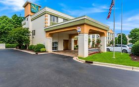 Quality Inn Huntersville North Carolina